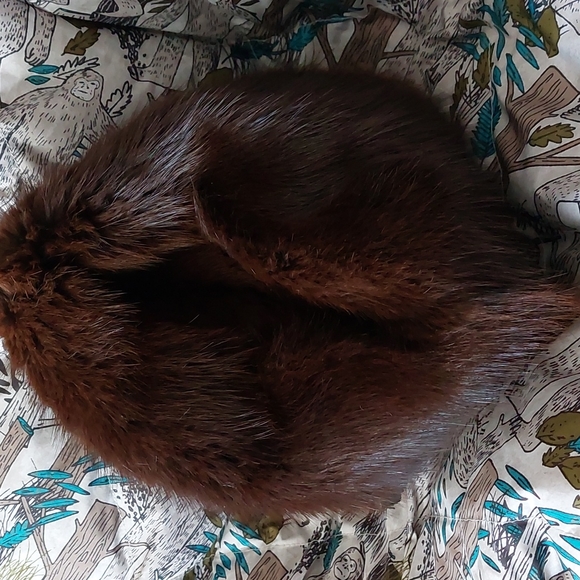 VINTAGE Fur hat - Picture 6 of 7